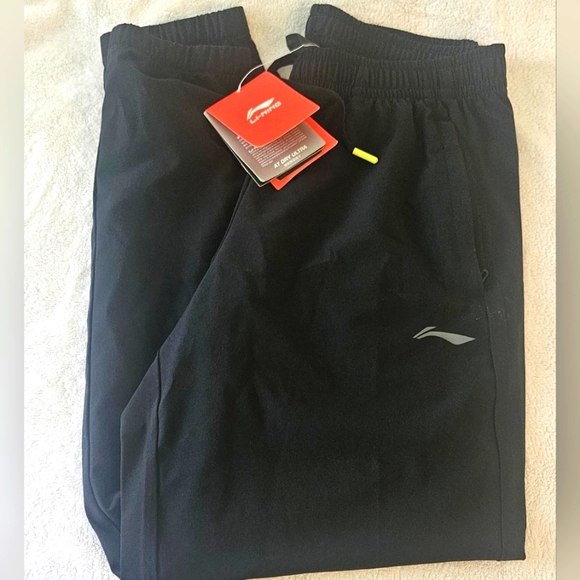 New W Tags Li-Ning Moisture Wicking Jogger Lined Pants Black Wmn's Size M/L - Picture 1 of 7